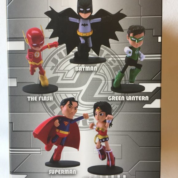 DC Comics Justice League SUPERMAN Action Figure (3 inch) by Herocross Brand New - Picture 3 of 5